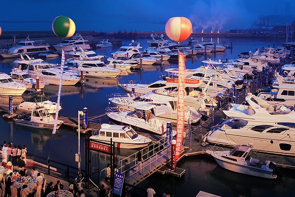 大連星海灣國際游艇俱樂部 大連星海灣國際游艇俱樂部